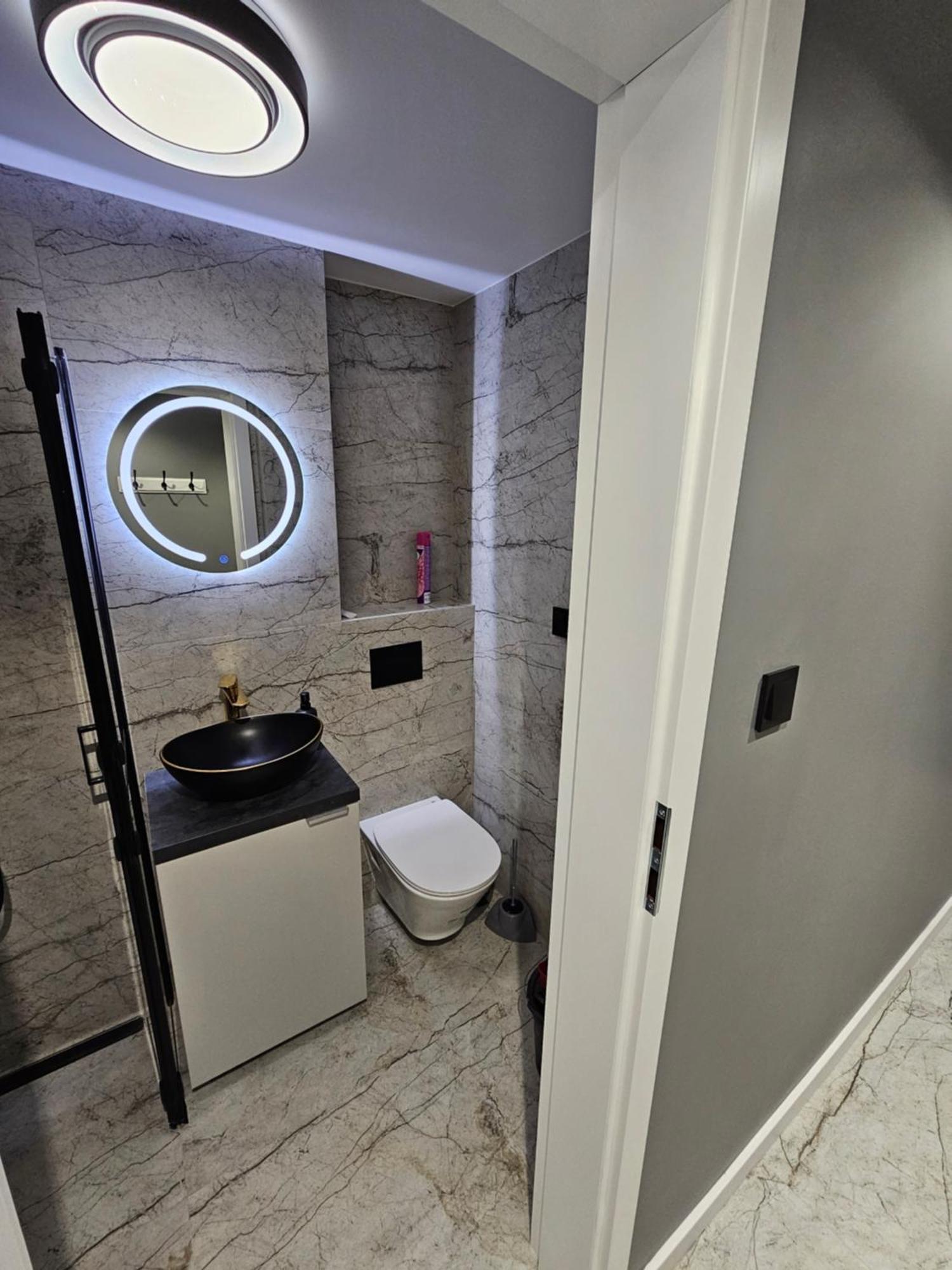 Apartament Z Jacuzzi Klimatyzacja Prywatny Parking Radom Eksteriør bilde